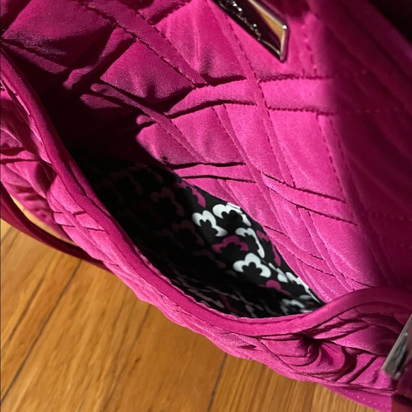 *Like New!* Vera Bradley Magenta Pink Quilted Tote - Picture 3 of 10